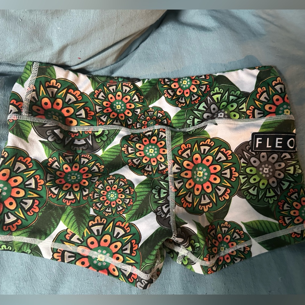 Fleos small